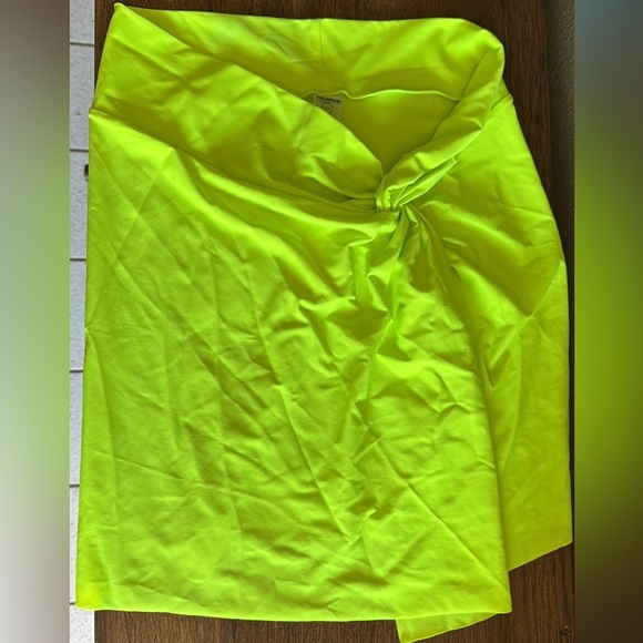 Good American Twist Sarong - Picture 6 of 7